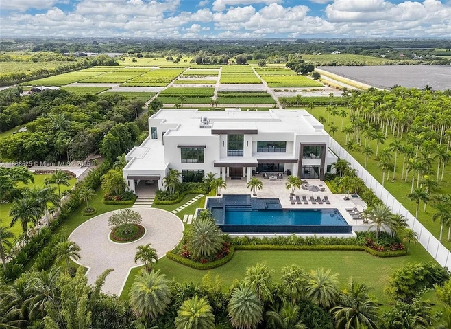 Nearby Listing Image