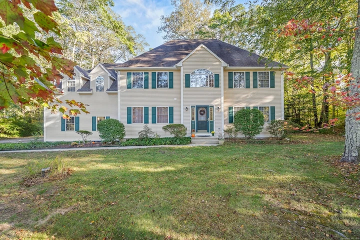 Nearby Listing Image