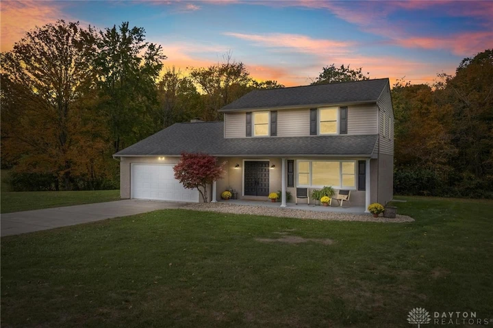 Nearby Listing Image