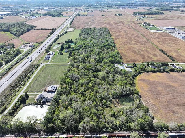 Nearby Listing Image