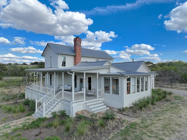 Nearby Listing Image