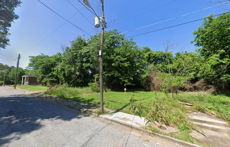 Nearby Listing Image