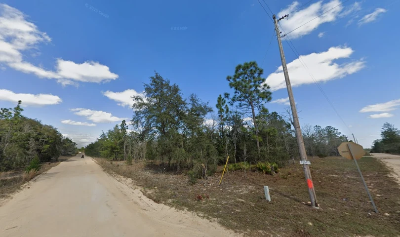 Nearby Listing Image