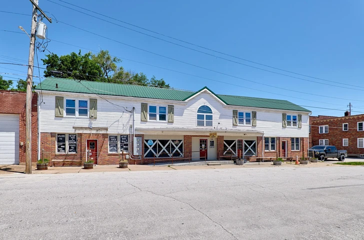 Nearby Listing Image