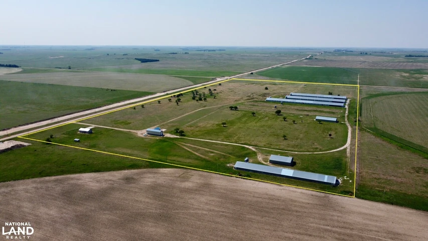 Nearby Listing Image