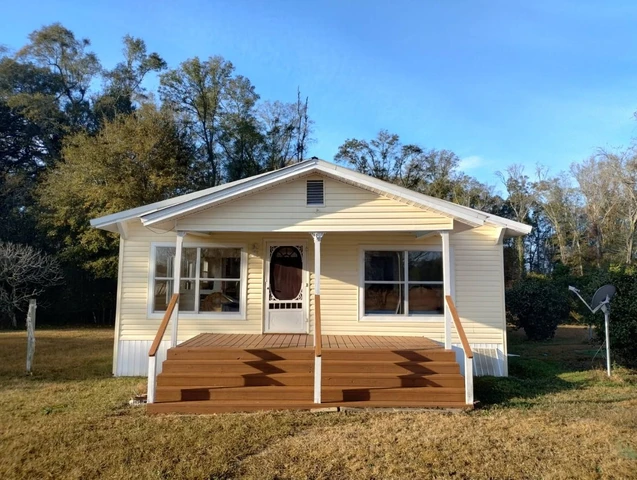 Nearby Listing Image