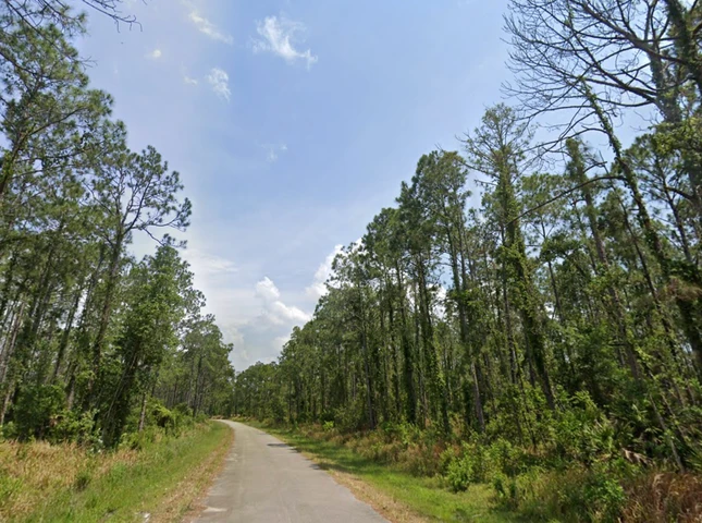 Nearby Listing Image