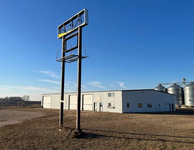 Nearby Listing Image