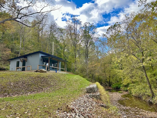 Nearby Listing Image