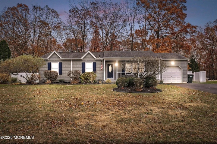 Nearby Listing Image