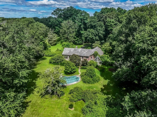 Nearby Listing Image