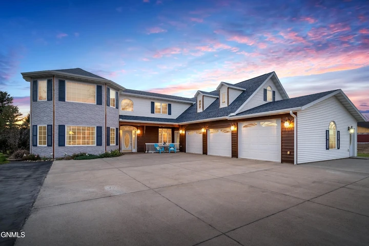 Nearby Listing Image