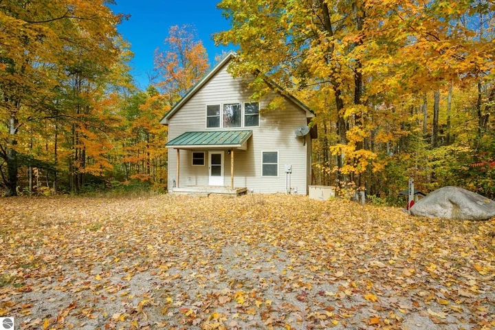 Nearby Listing Image