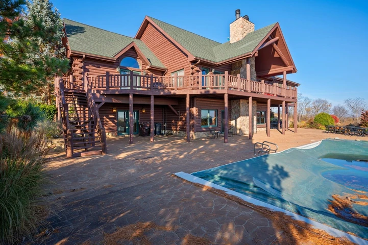 Nearby Listing Image