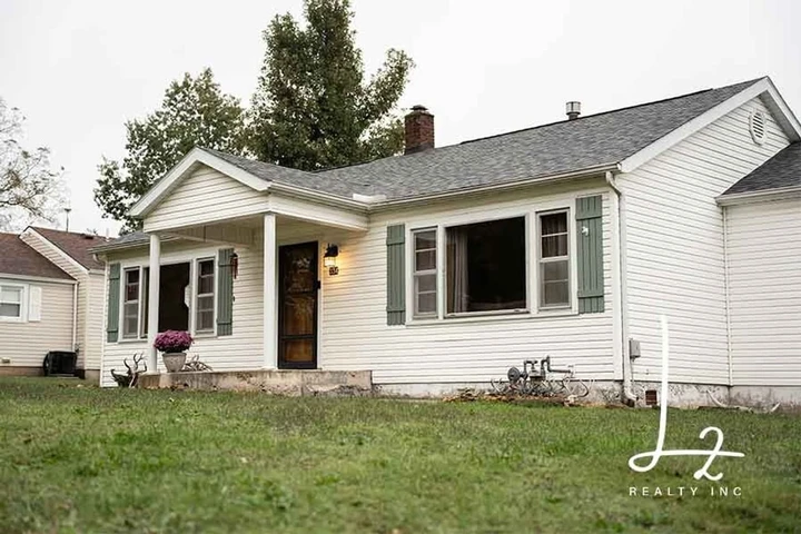 Nearby Listing Image