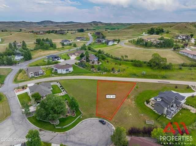 Nearby Listing Image