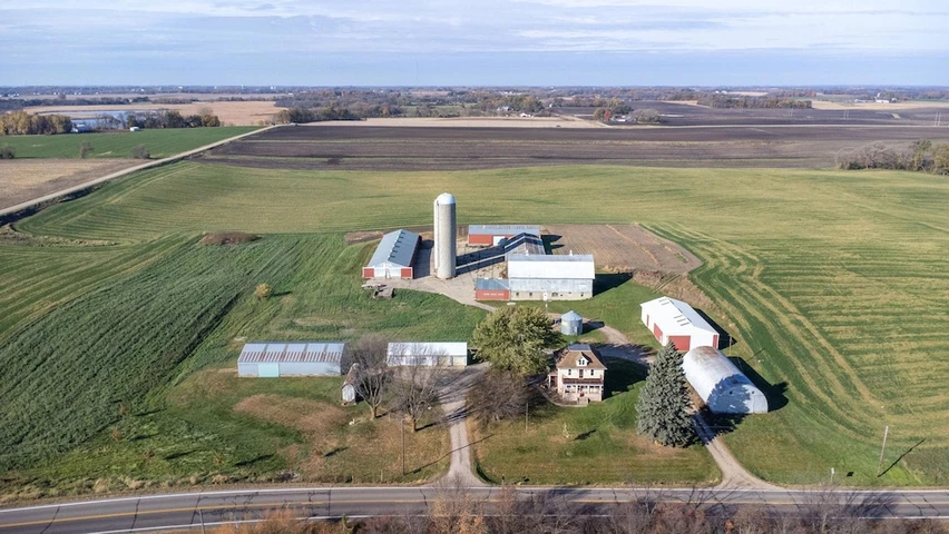 Nearby Listing Image