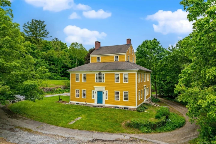 Nearby Listing Image