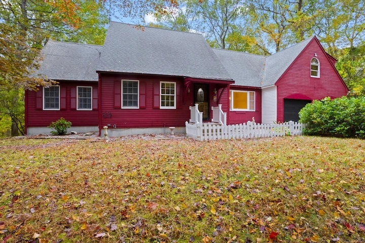 Nearby Listing Image