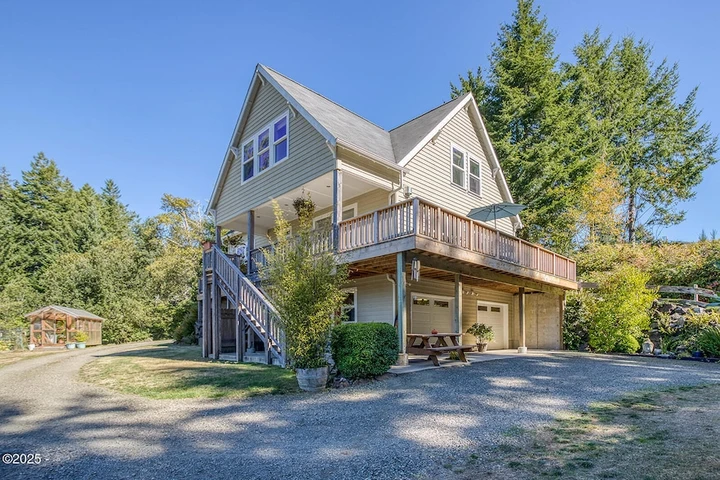 Nearby Listing Image