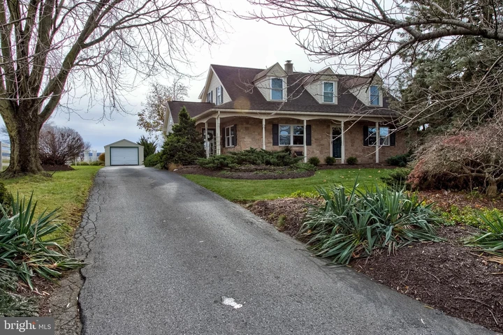 Nearby Listing Image