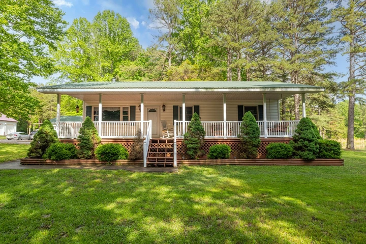 Nearby Listing Image