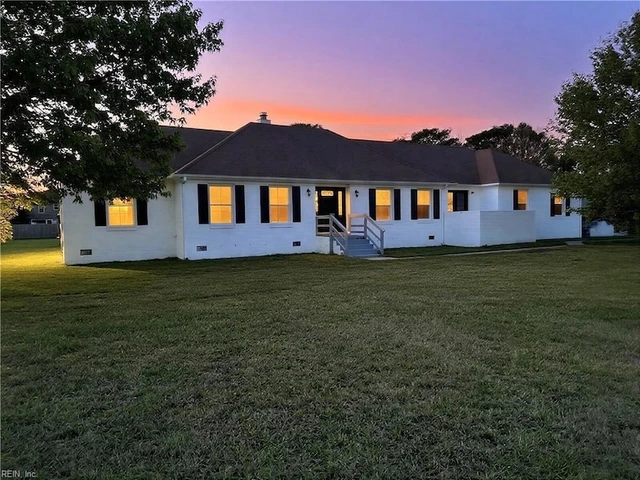 Nearby Listing Image