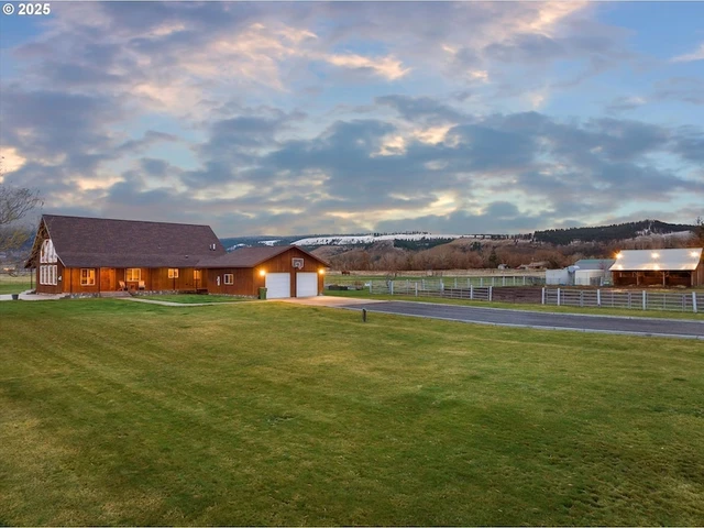 Nearby Listing Image