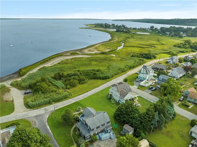 Nearby Listing Image