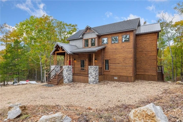 Nearby Listing Image