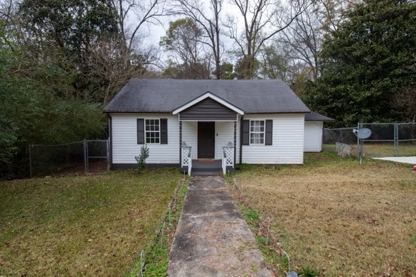 Nearby Listing Image