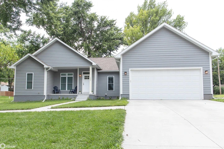 Nearby Listing Image