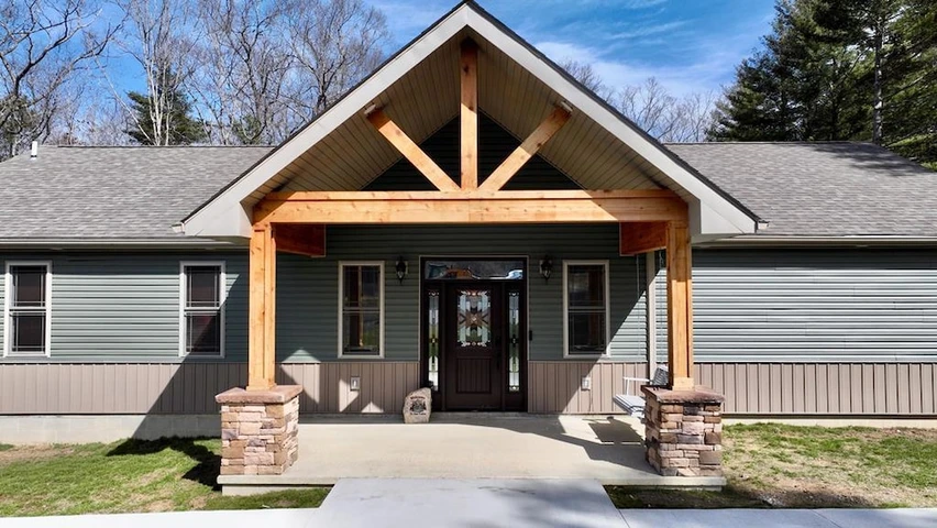 Nearby Listing Image