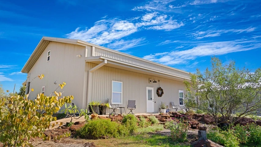 Nearby Listing Image