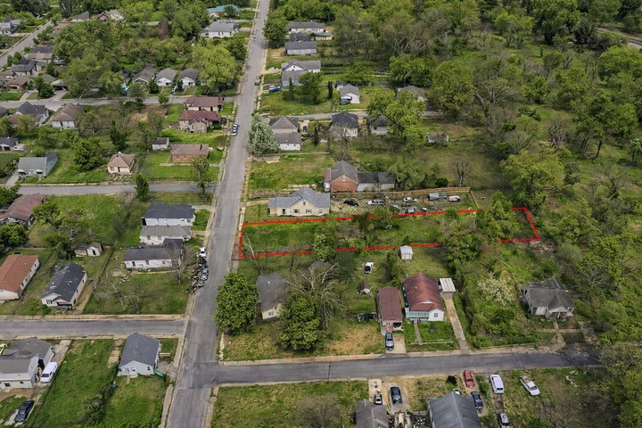 Nearby Listing Image