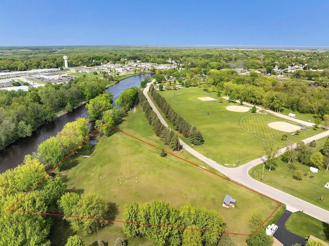 Nearby Listing Image