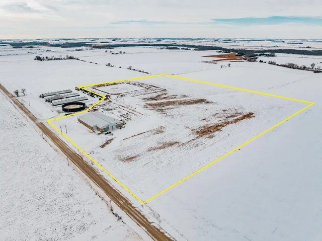 Nearby Listing Image