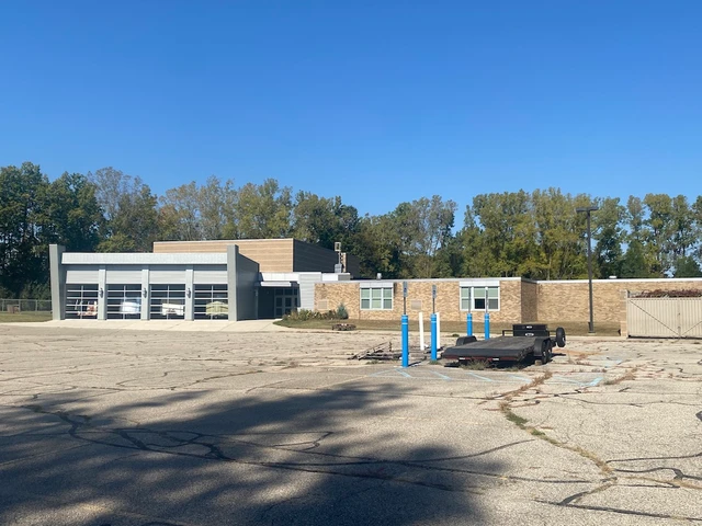 Nearby Listing Image