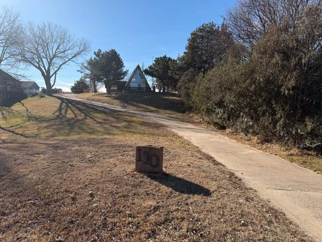 Nearby Listing Image