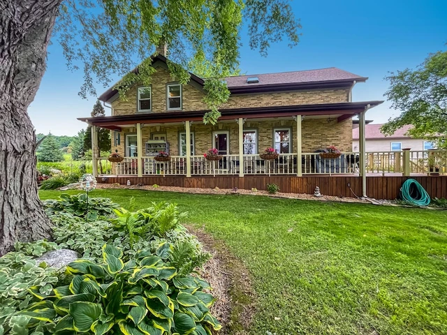 Nearby Listing Image