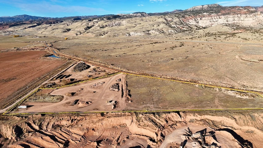 Nearby Listing Image