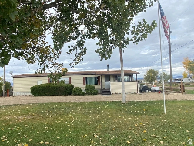 Nearby Listing Image