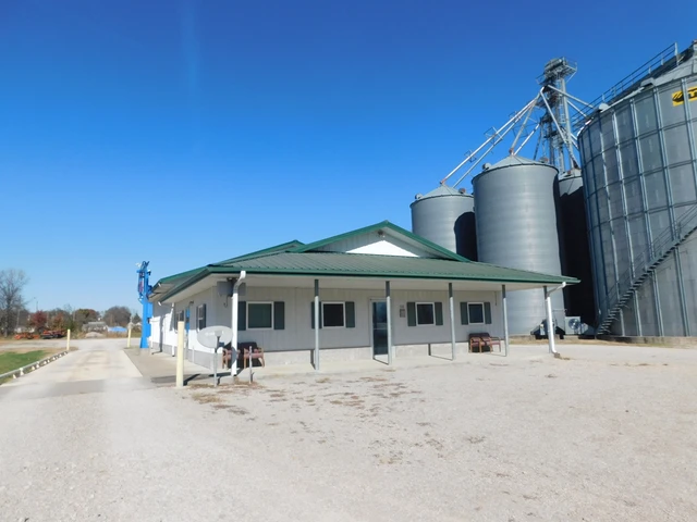 Nearby Listing Image