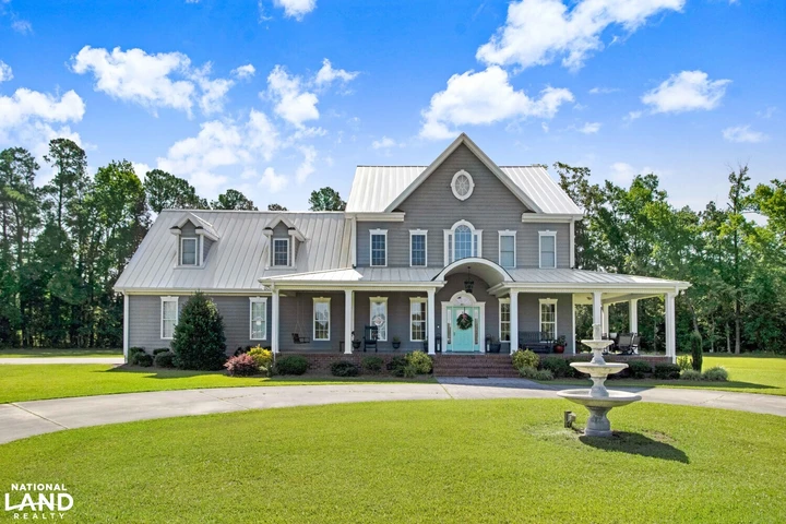 Nearby Listing Image