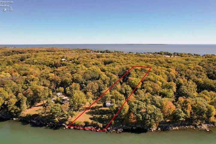 Nearby Listing Image