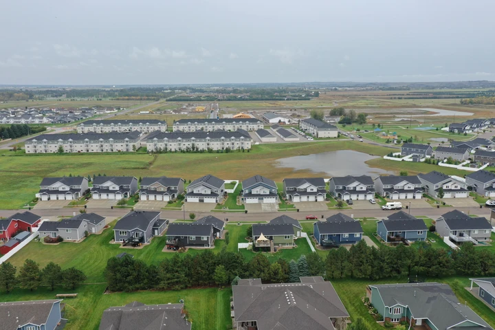 Nearby Listing Image