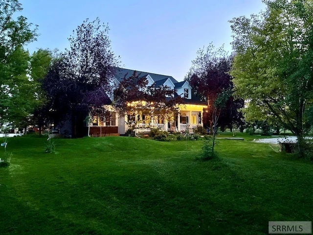 Nearby Listing Image