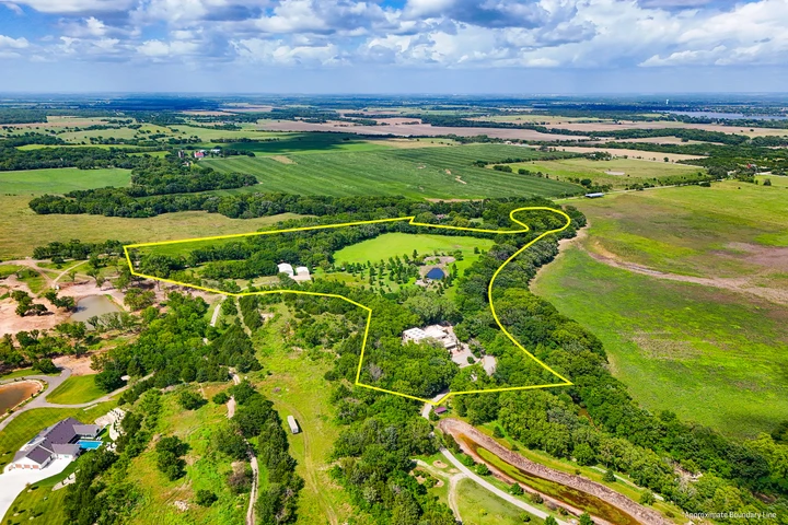 Nearby Listing Image