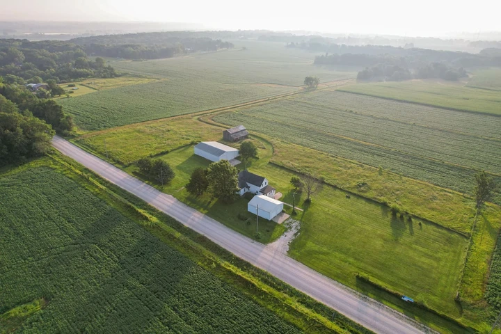 Nearby Listing Image