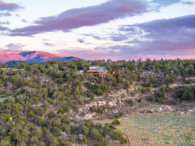 Nearby Listing Image